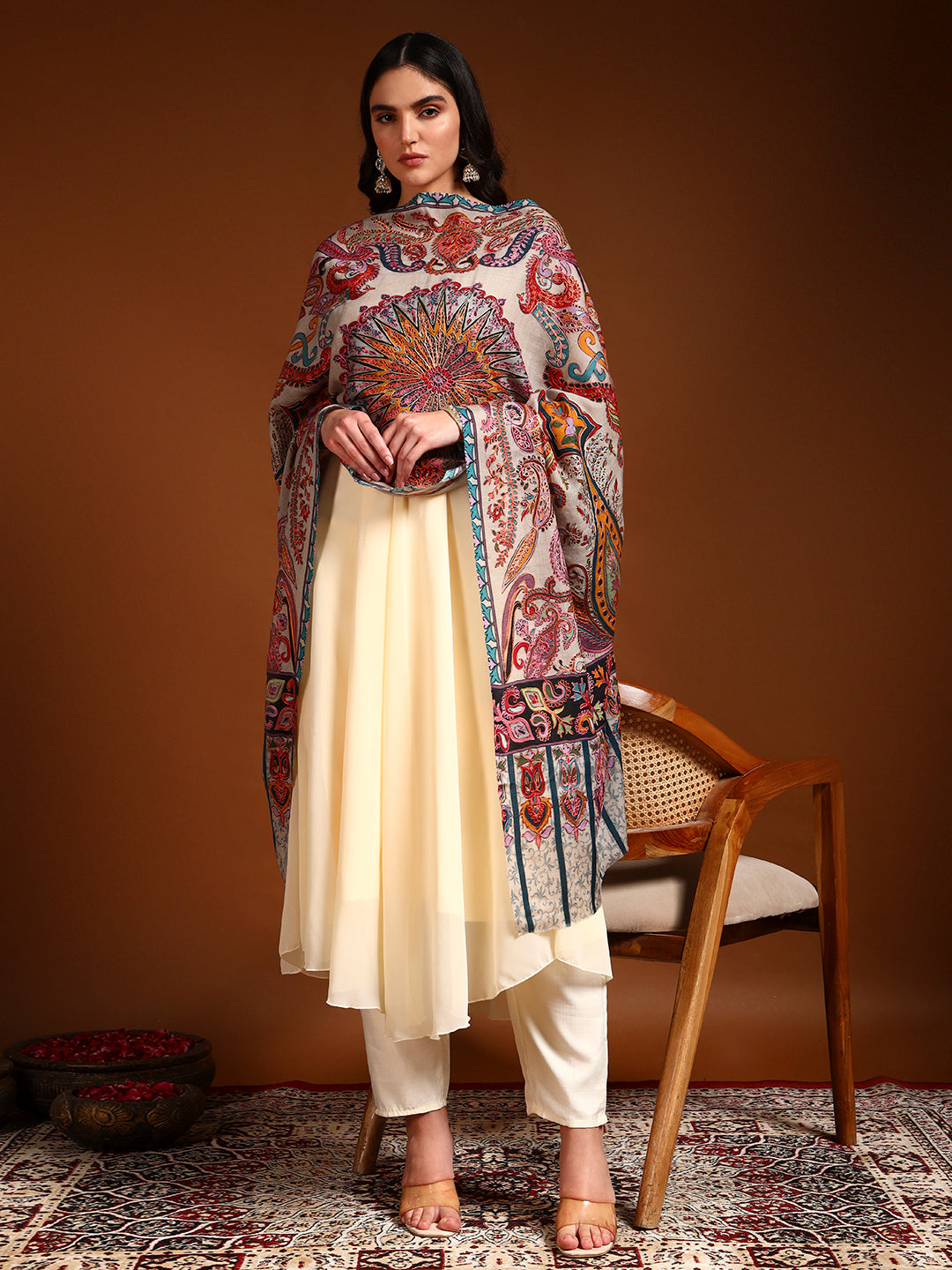 Pashmoda Women Saahtaar 100% Pure Wool Fabric Kalamkari Embroidered Stole (Size: 71x203 cm)