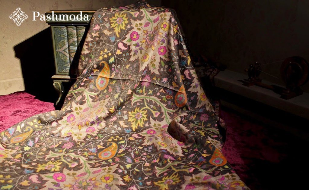 8 Surprising Things about Kashmir Shawls