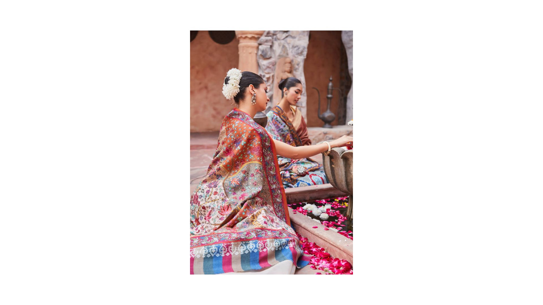 Know the difference between a Pashmina Shawl and a Simple Shawl