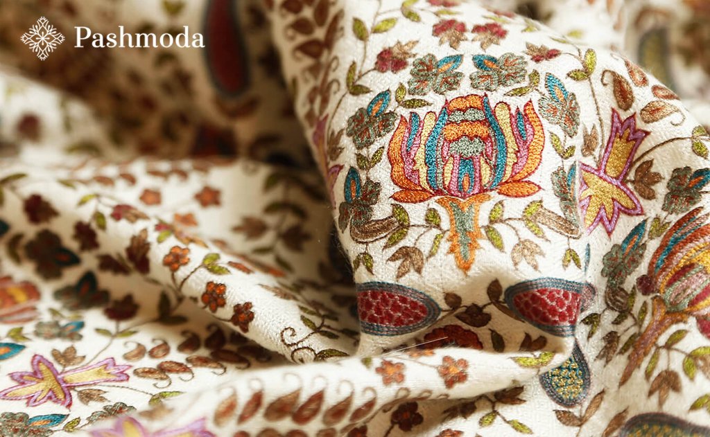 Why choose a pashmina shawl for this wedding season?
