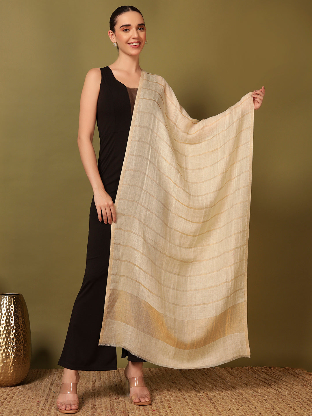 Pashmoda Women Parallel Grace Reversible Zari Moonlight Fine Wool Stole (Size: 71x203 Cm)