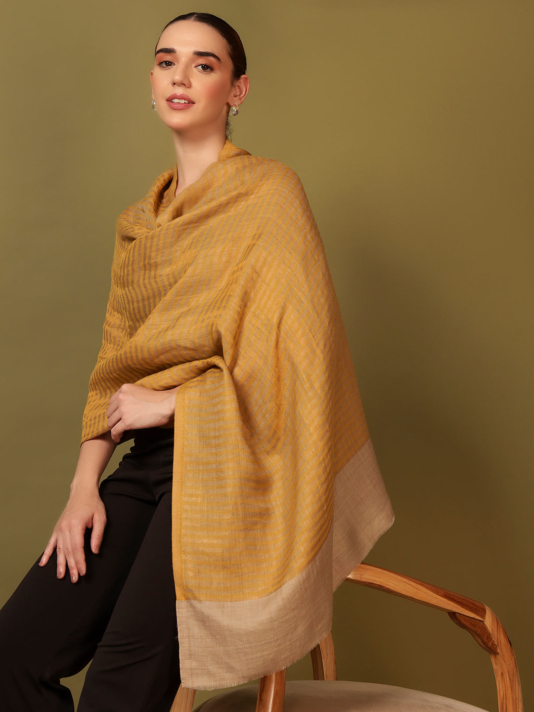 Pashmoda Women Golden Eclipse Reversible Zari Moonlight Fine Wool Stole (Size: 71x203 Cm)