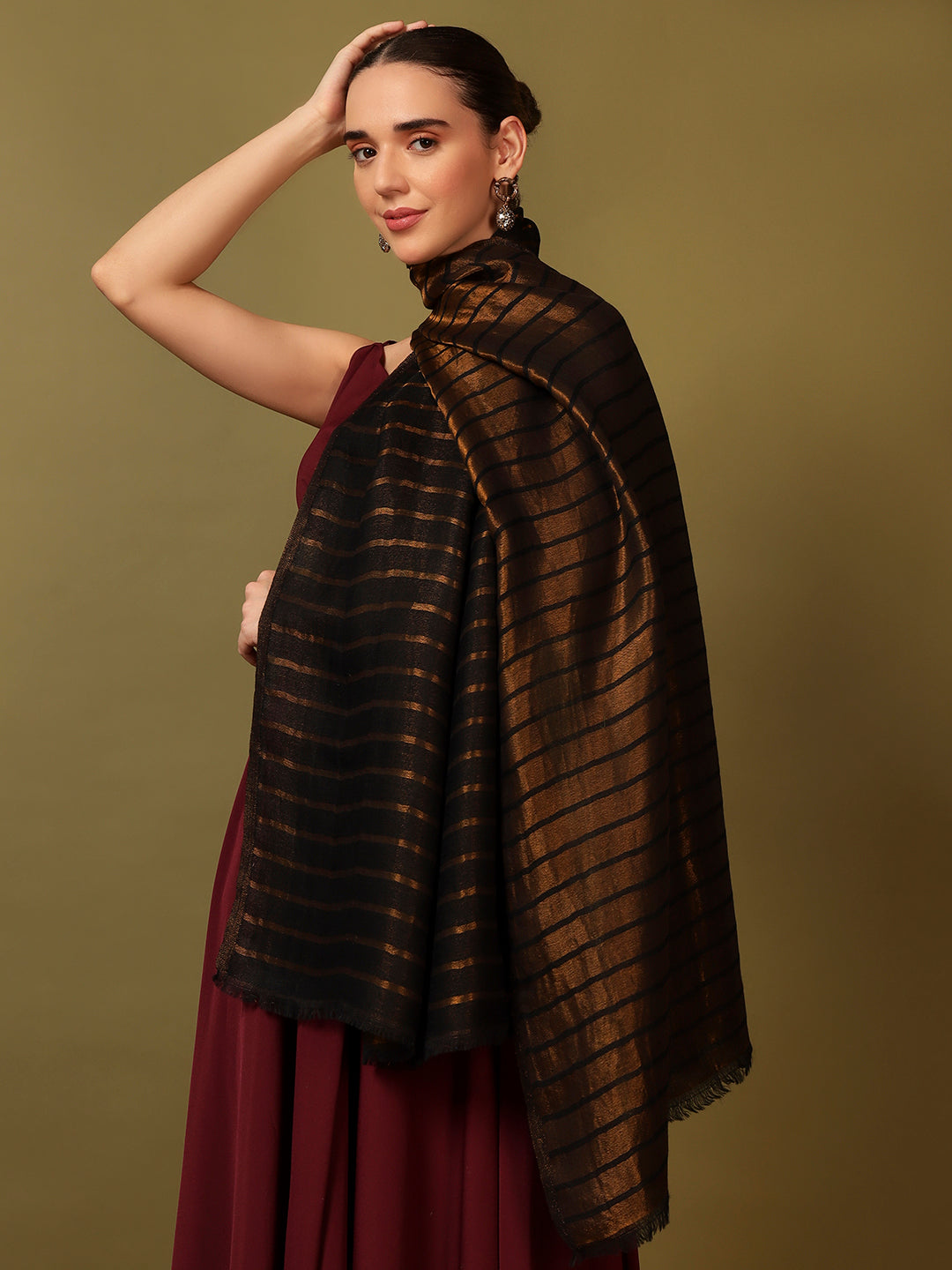 Pashmoda Women Golden Mirage Reversible Zari Moonlight Fine Wool Stole (Size: 71x203 Cm)