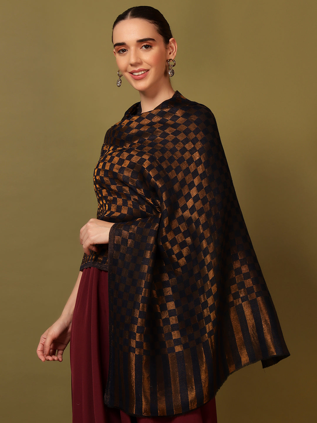 Pashmoda Women Champagne Check Reversible Zari Moonlight Fine Wool Stole (Size: 71x203 Cm)