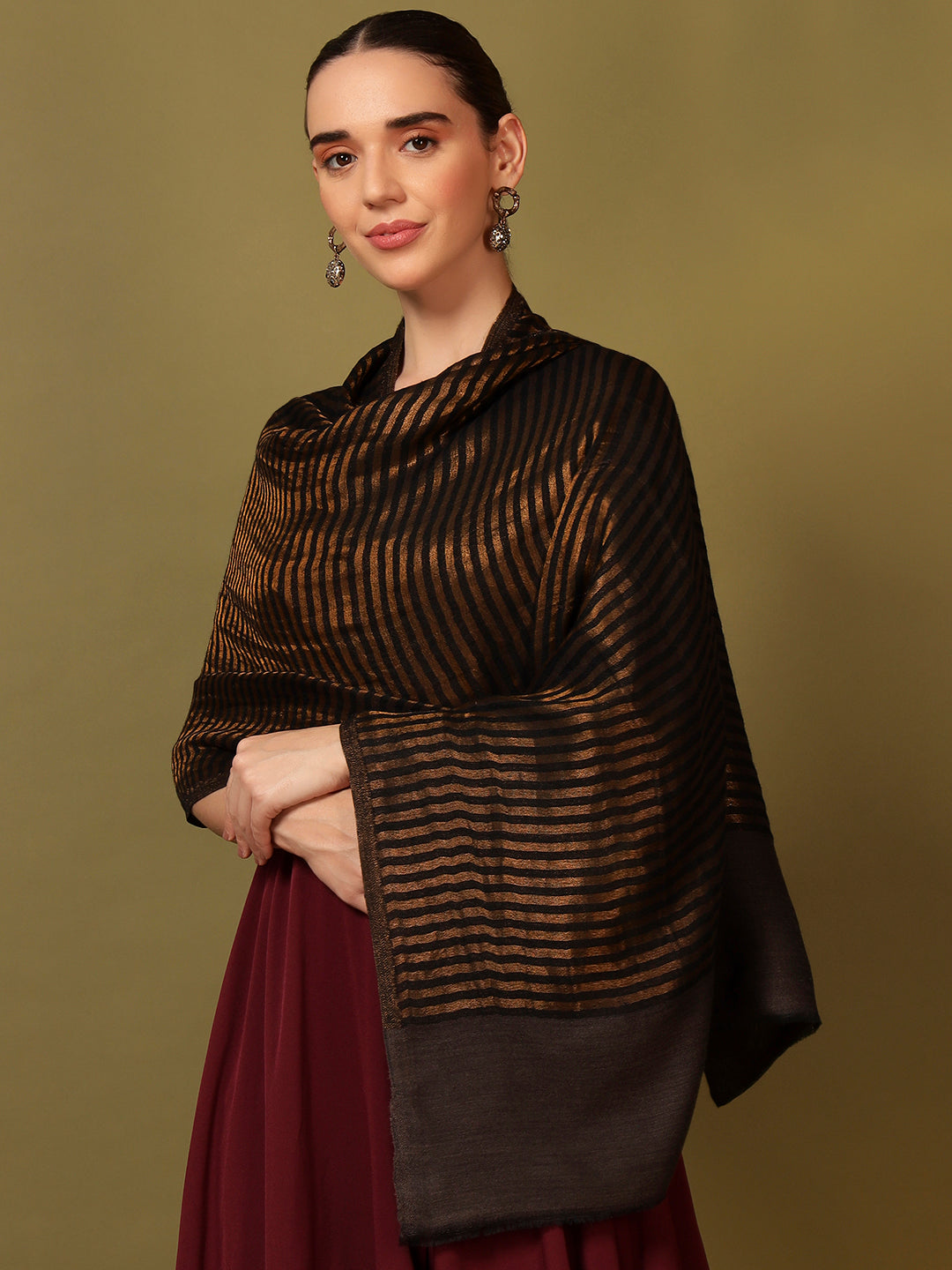 Pashmoda Women Golden Eclipse Reversible Zari Moonlight Fine Wool Stole (Size: 71x203 Cm)