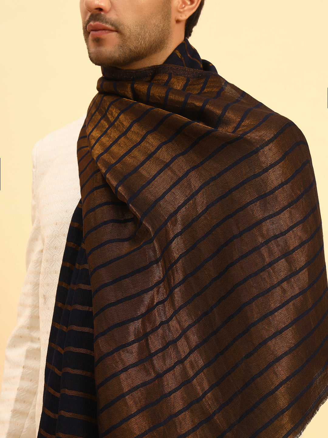 Pashmoda Men Golden Mirage Reversible Zari Moonlight Fine Wool Stole (Size: 71x203 Cm)