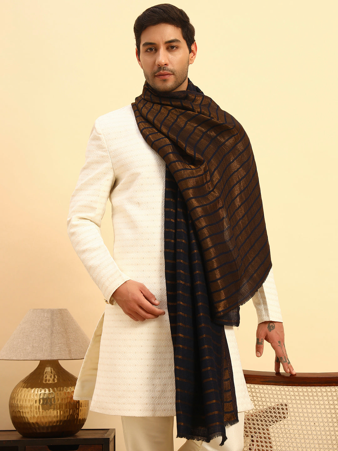 Pashmoda Men Golden Mirage Reversible Zari Moonlight Fine Wool Stole (Size: 71x203 Cm)