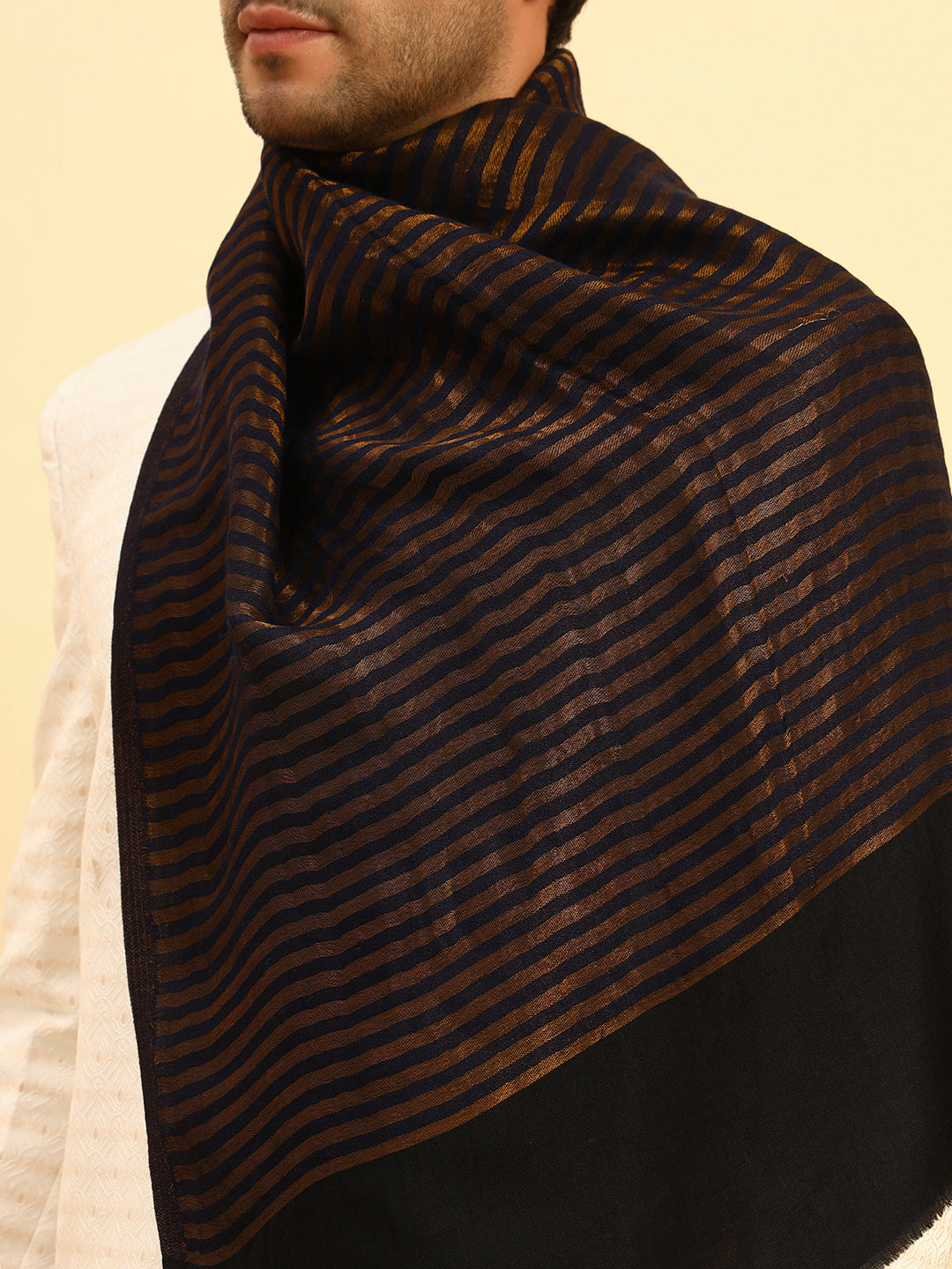 Pashmoda Men Golden Eclipse Reversible Zari Moonlight Fine Wool Stole (Size: 71x203 Cm)