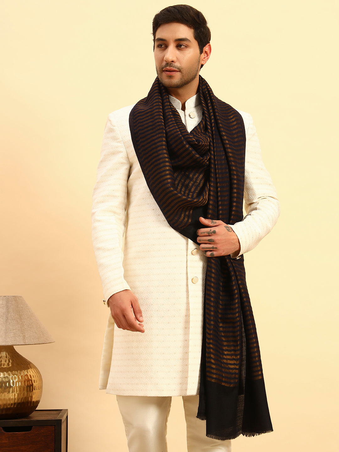 Pashmoda Men Golden Eclipse Reversible Zari Moonlight Fine Wool Stole (Size: 71x203 Cm)