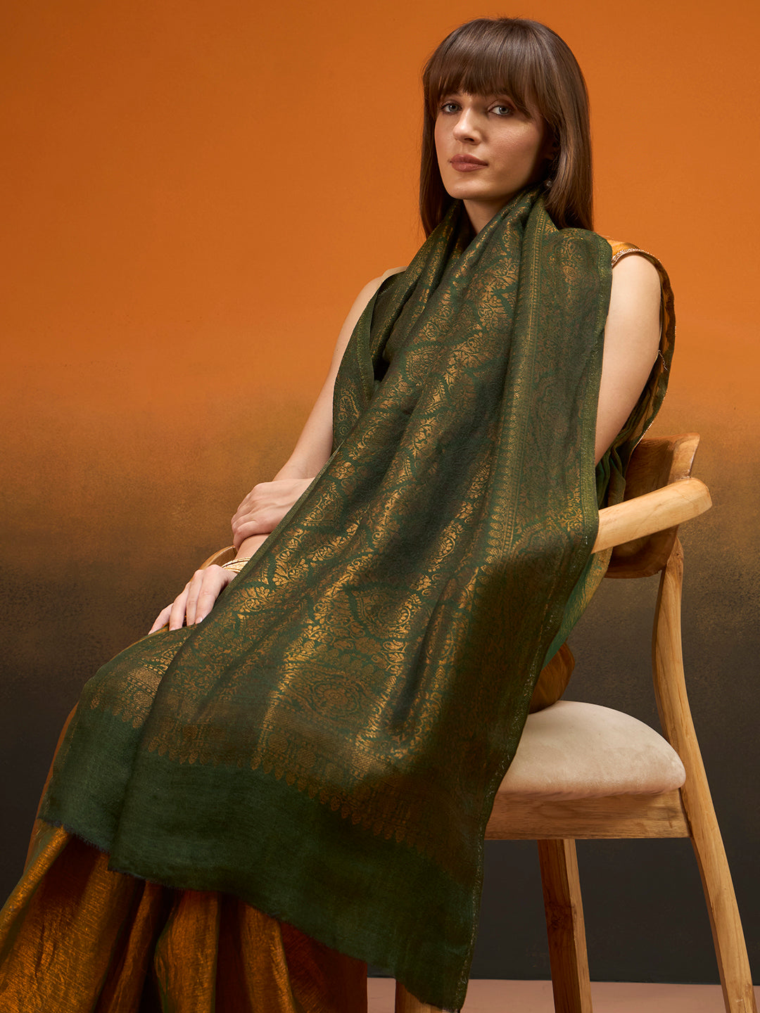 Women Imperial trellis Zari Stole