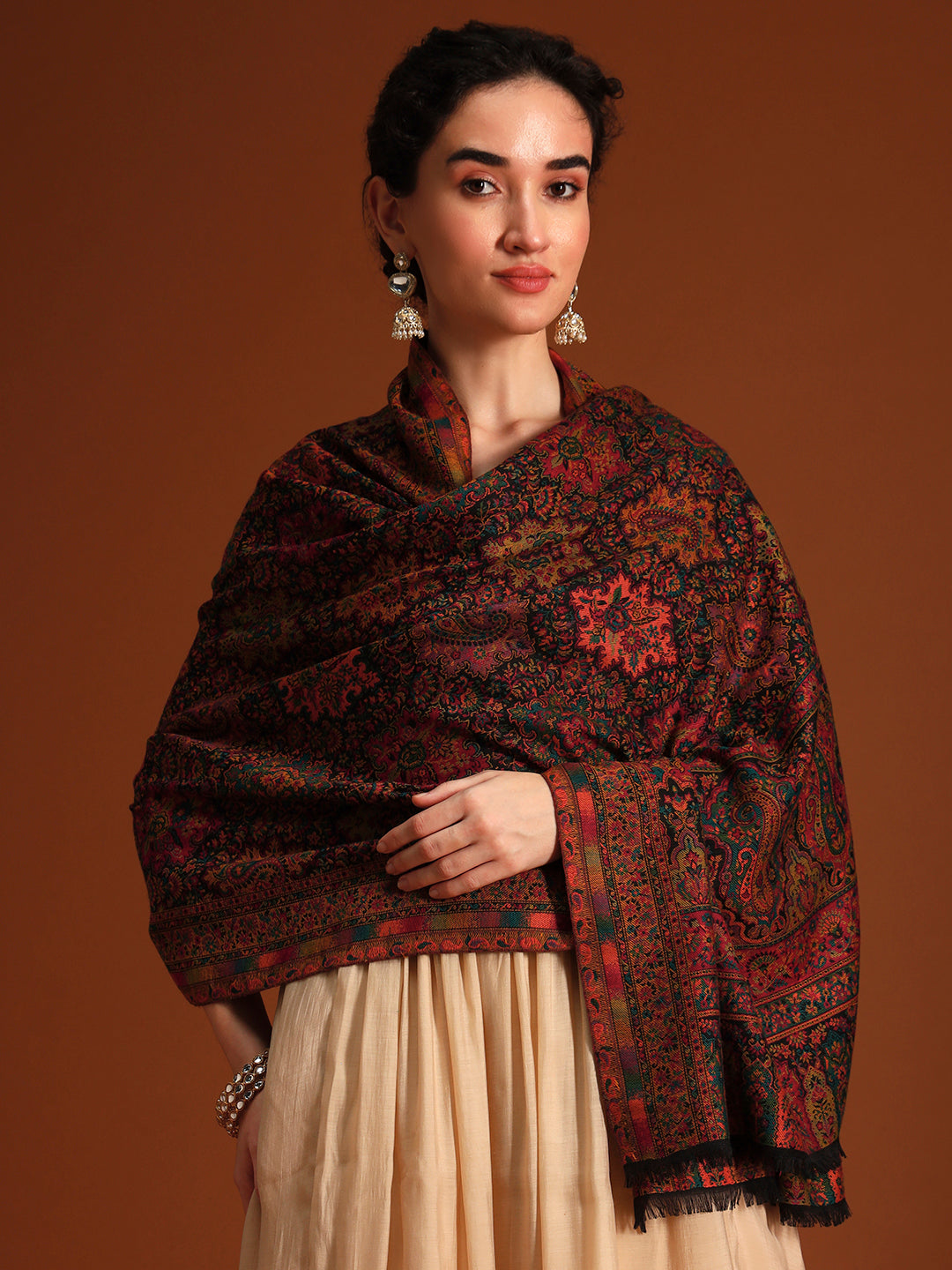 Women Shahkaar Gulistan kaani stole