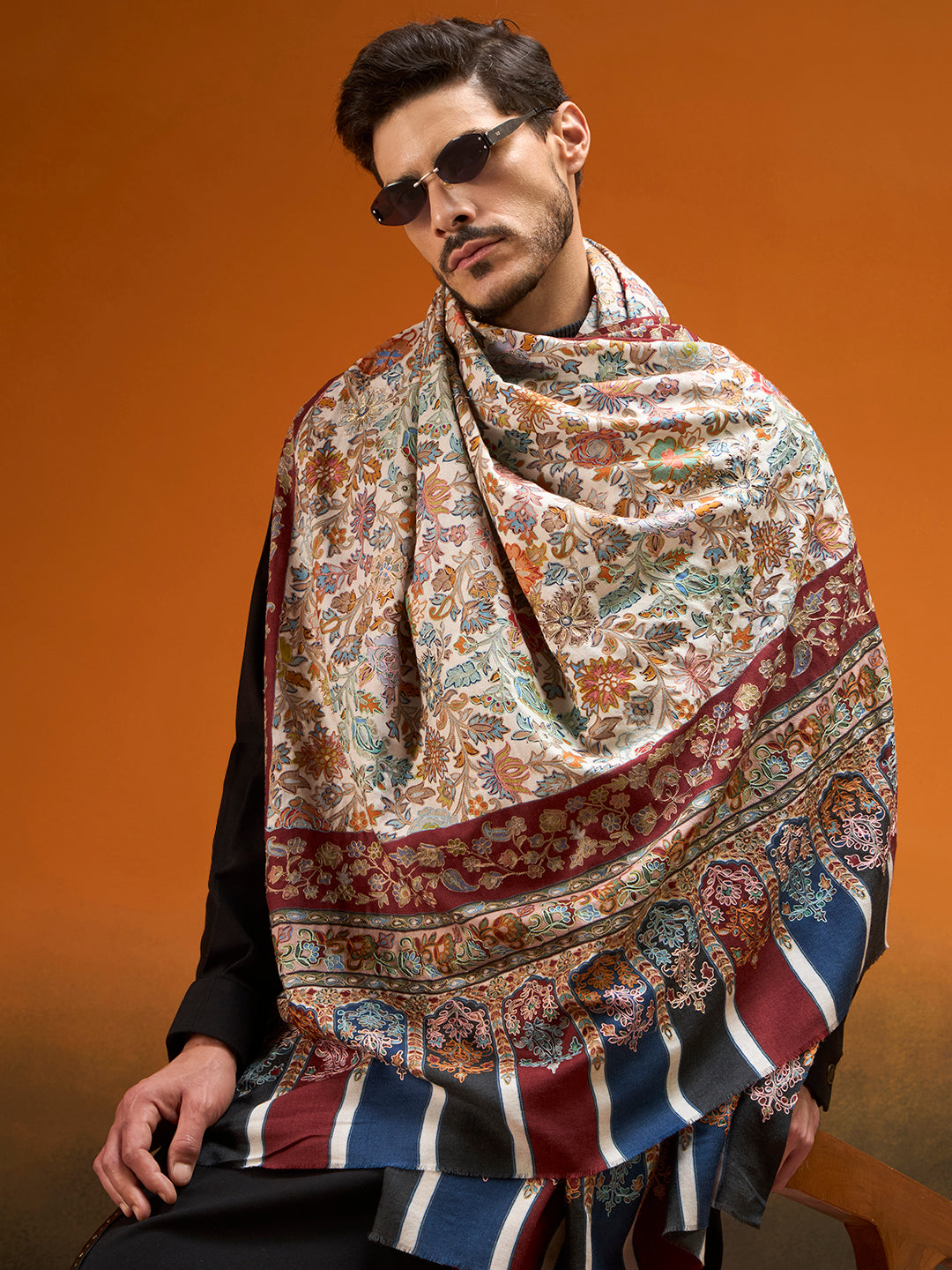 Men Royal Mehrab Kalamkari Embroidered Shawl