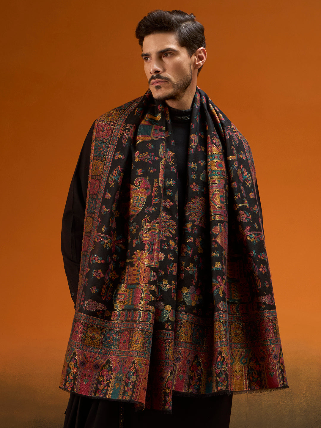 Men Caravan Kaani Stole