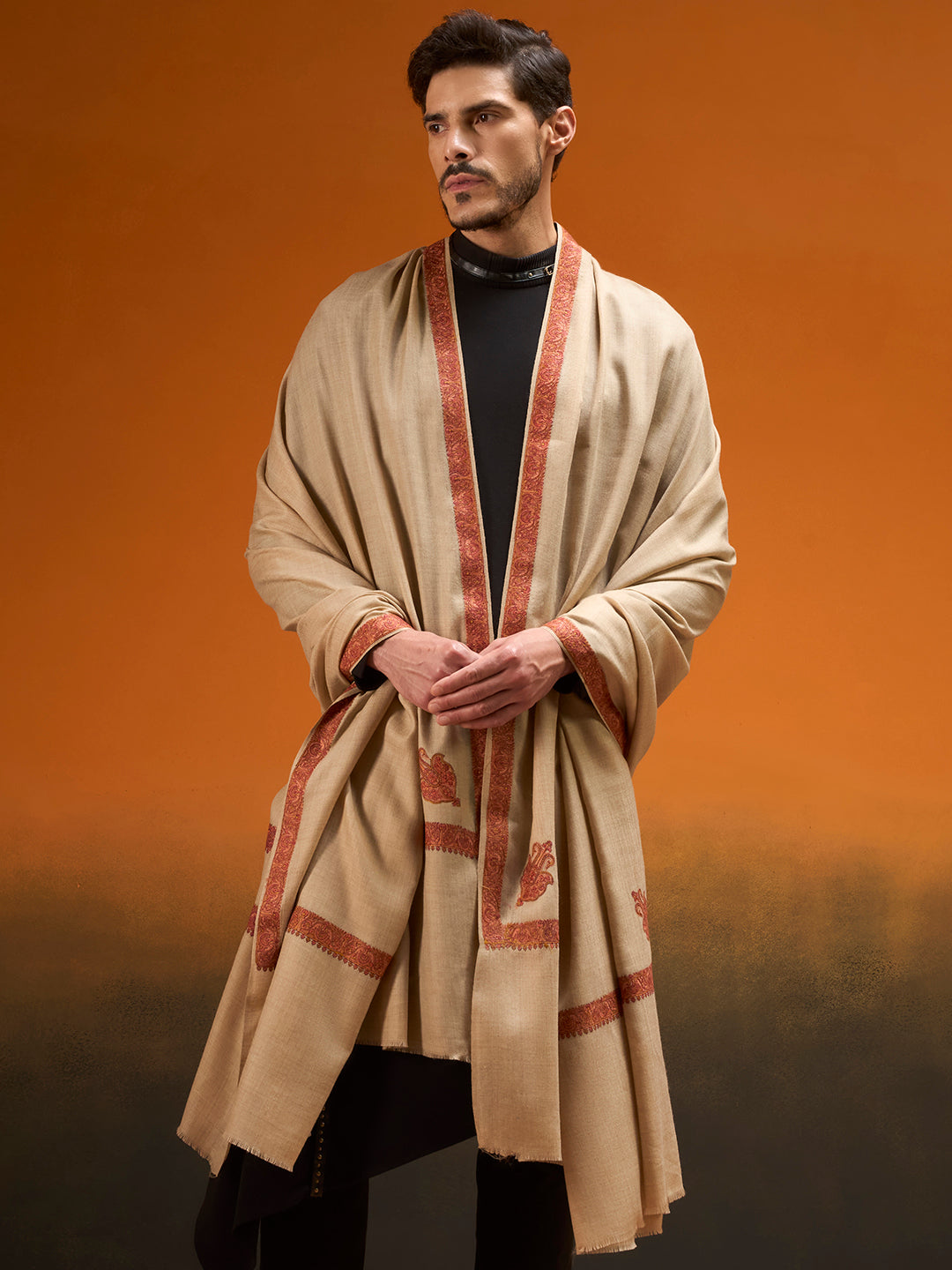 Men kashida Kingri Embroidered Lohi Shawl
