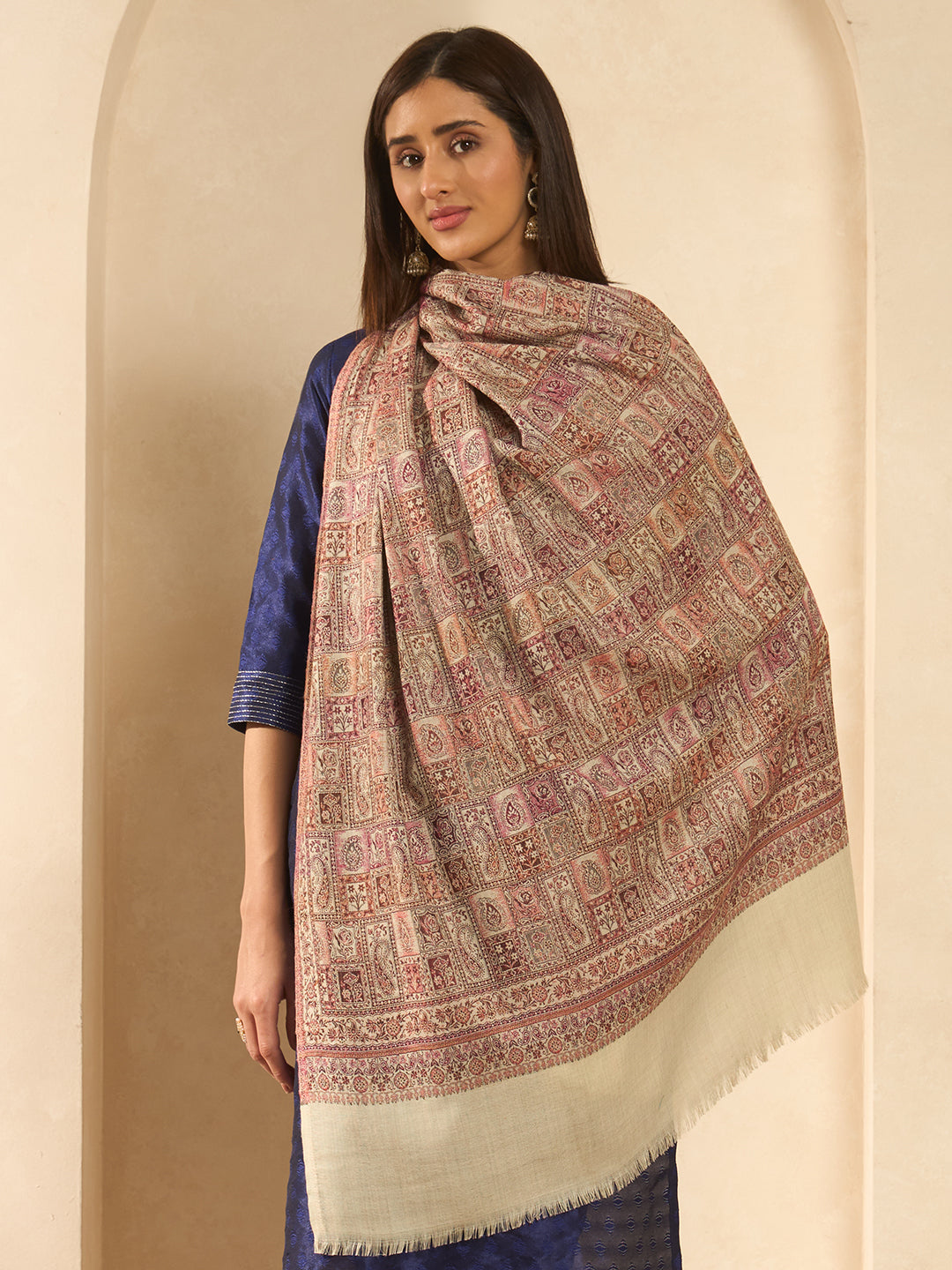 Women Regal Tapestry Kashmiri Jamawar Woven Shawl