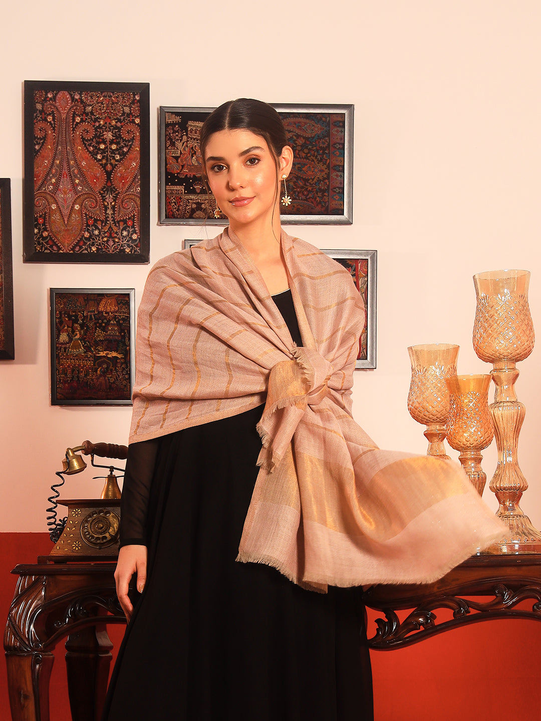 Pashmoda Women Parallel Grace Reversible Zari Moonlight Fine Wool Stole (Size: 71x203 Cm)