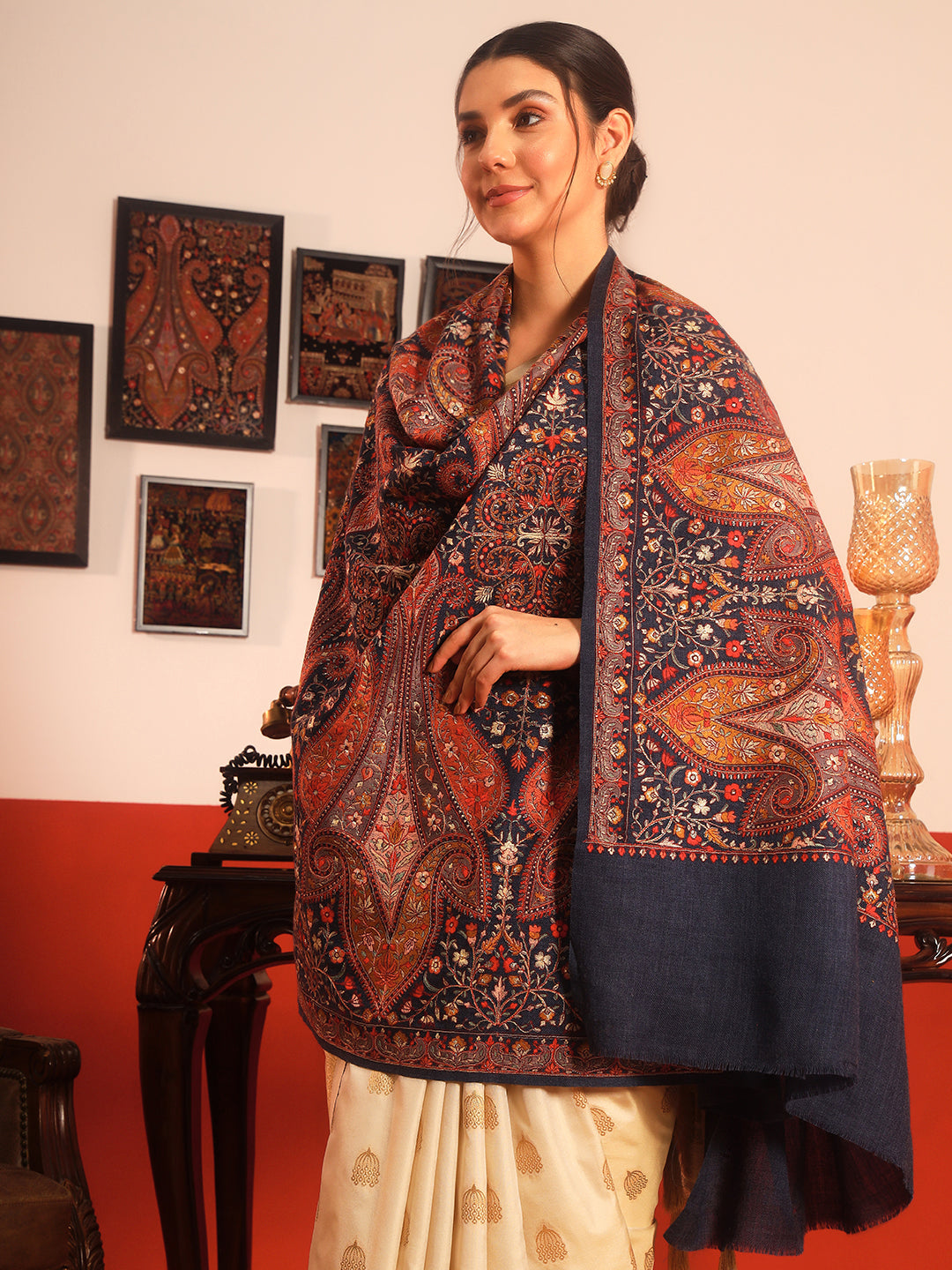 Pashmoda Women’s Mahnoor 100% Pure Wool Sozni Hand Embroidered Shawl (Size: 101x203 Cm)