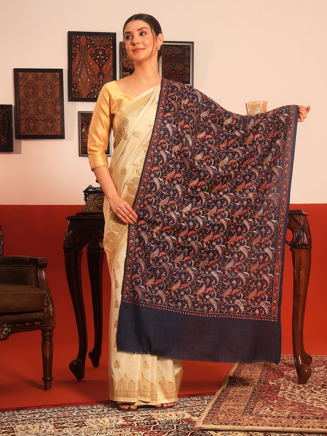 Pashmoda Women’s 100% Pure Wool Sozni Hand Embroidered Stole (Size: 71x203 cm)