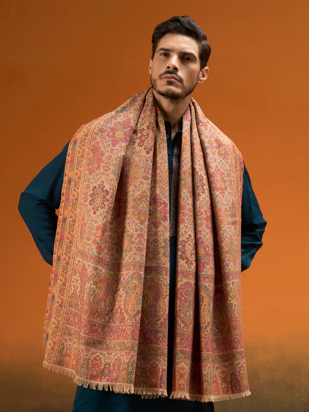 Men Shahkaar Gulistan Kaani Stole