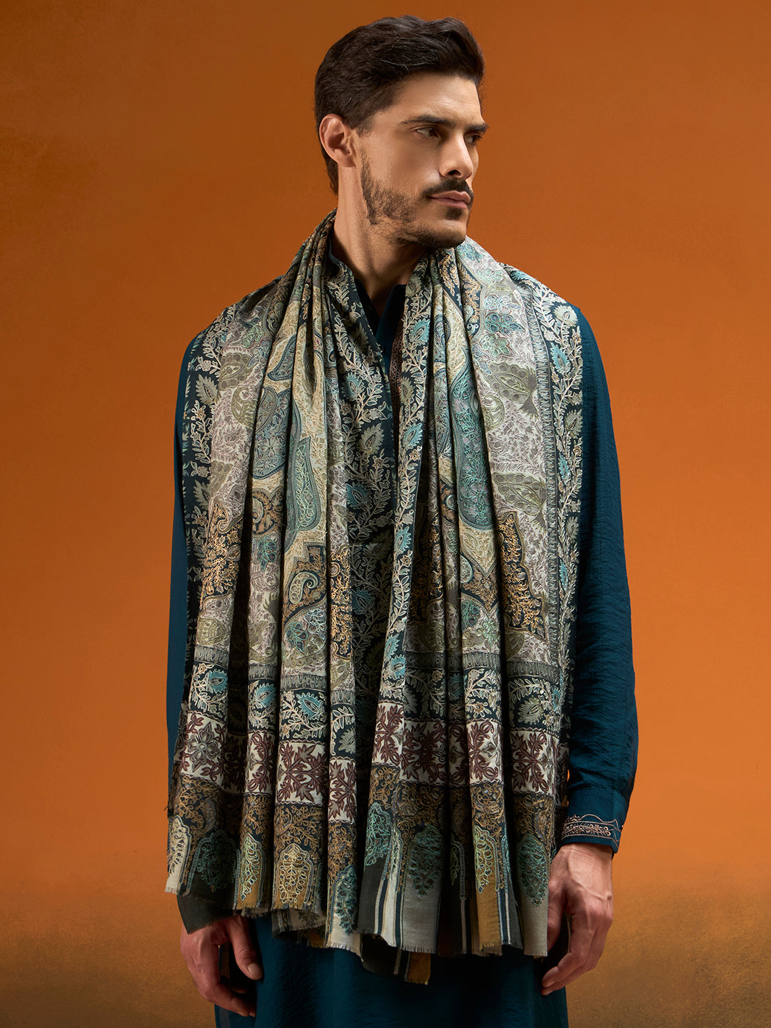 Men nafees Fine Wool Kalamkari Embroidered Shawl