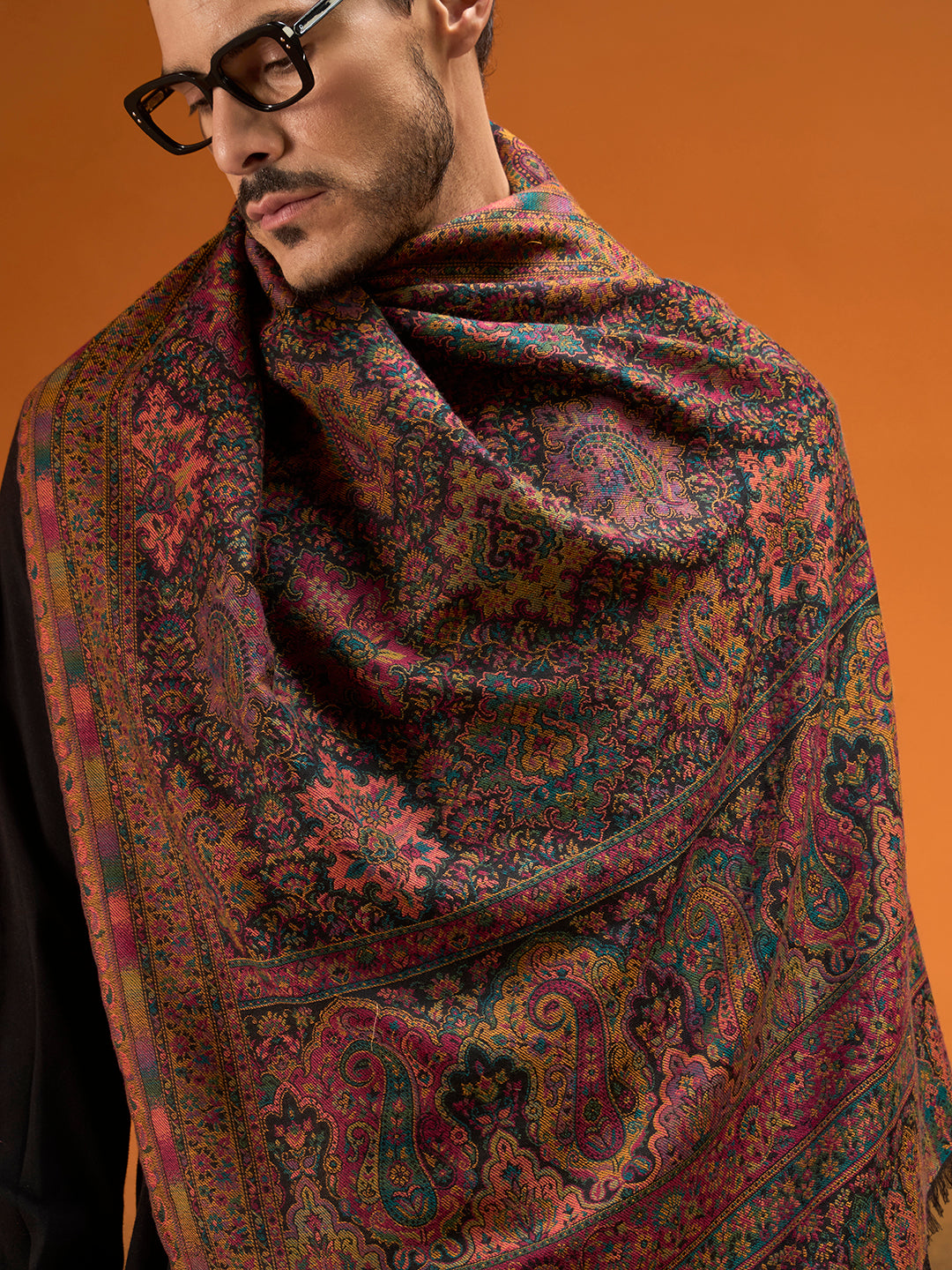 Men Shahkaar Gulistan Kaani Stole