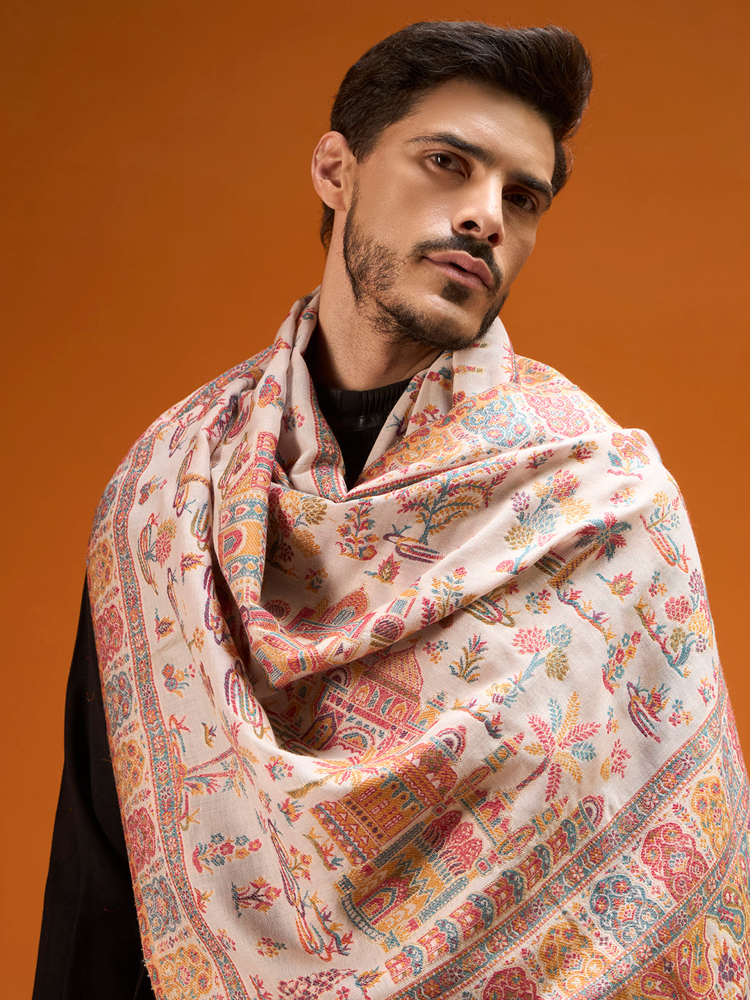 Men Caravan Kaani Stole