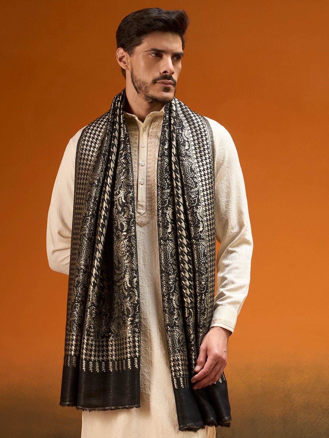 Men Obsidian Gold Reversible Zari Stole