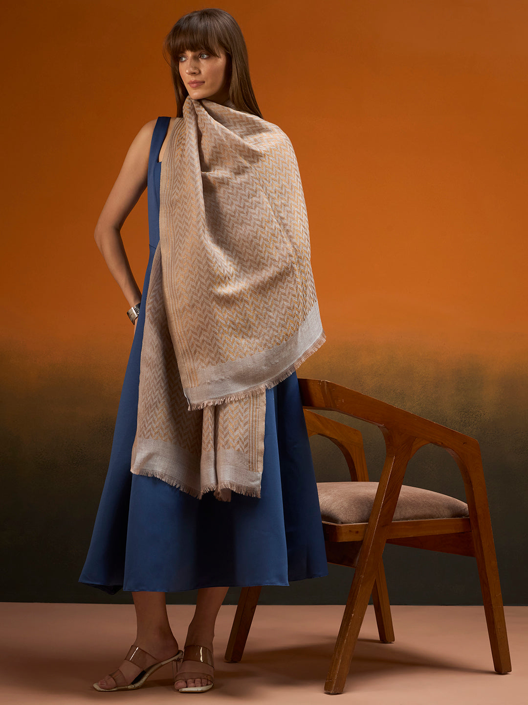 Women Heritage chevron Zari Stole
