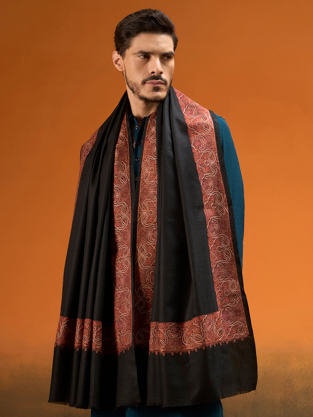 Men Nafeesah Sozni Embroidered Shawl