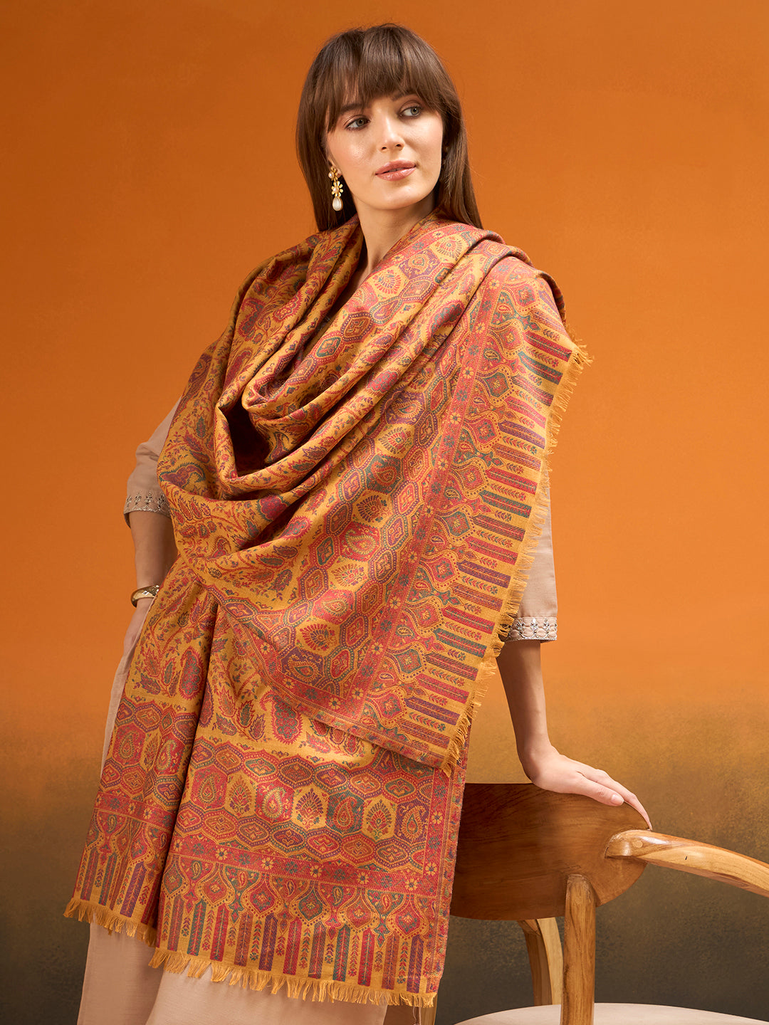 Women Gulzar Kaani Stole