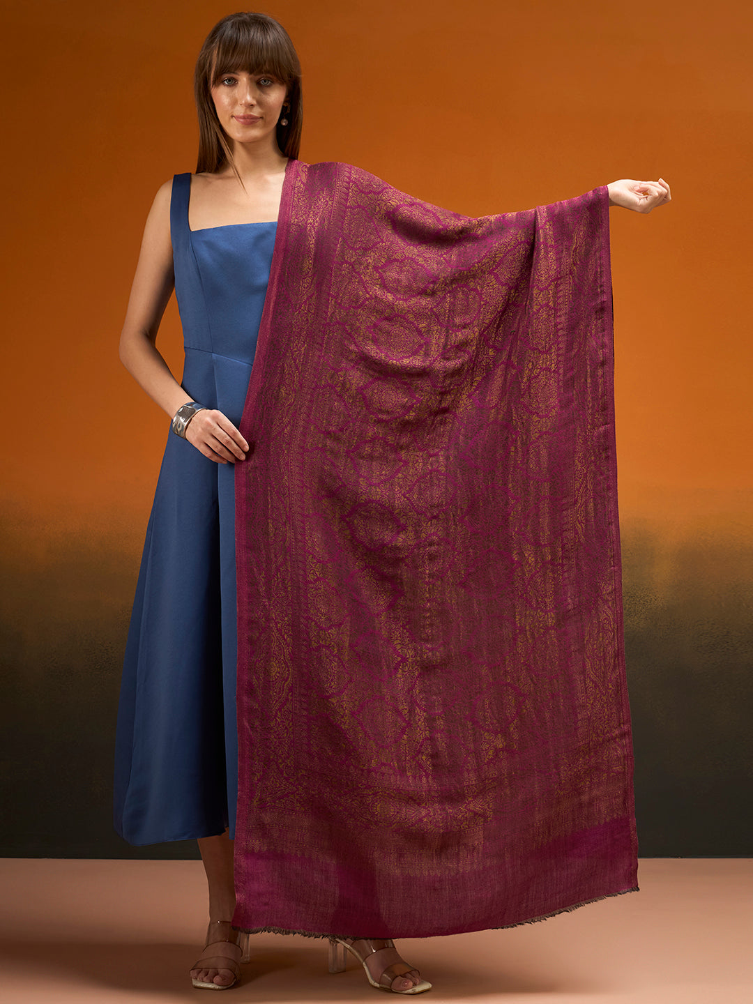 Women Imperial trellis Zari Stole