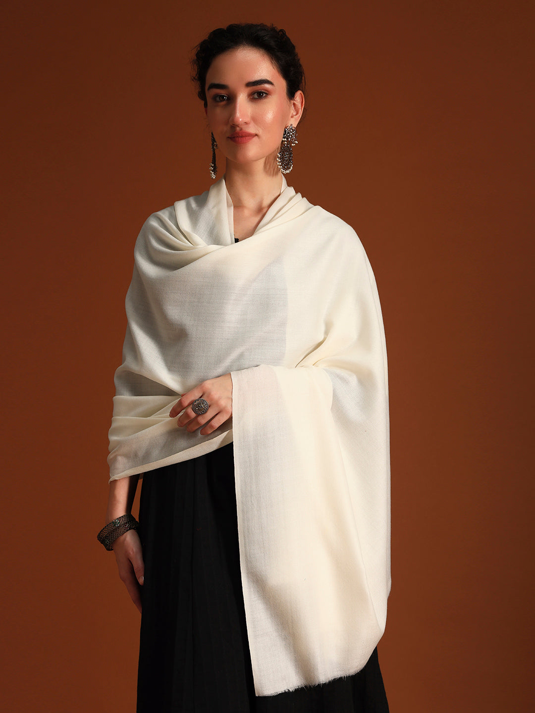 Women Verdant Grace Fine Wool Blend Solid Melange Shawl