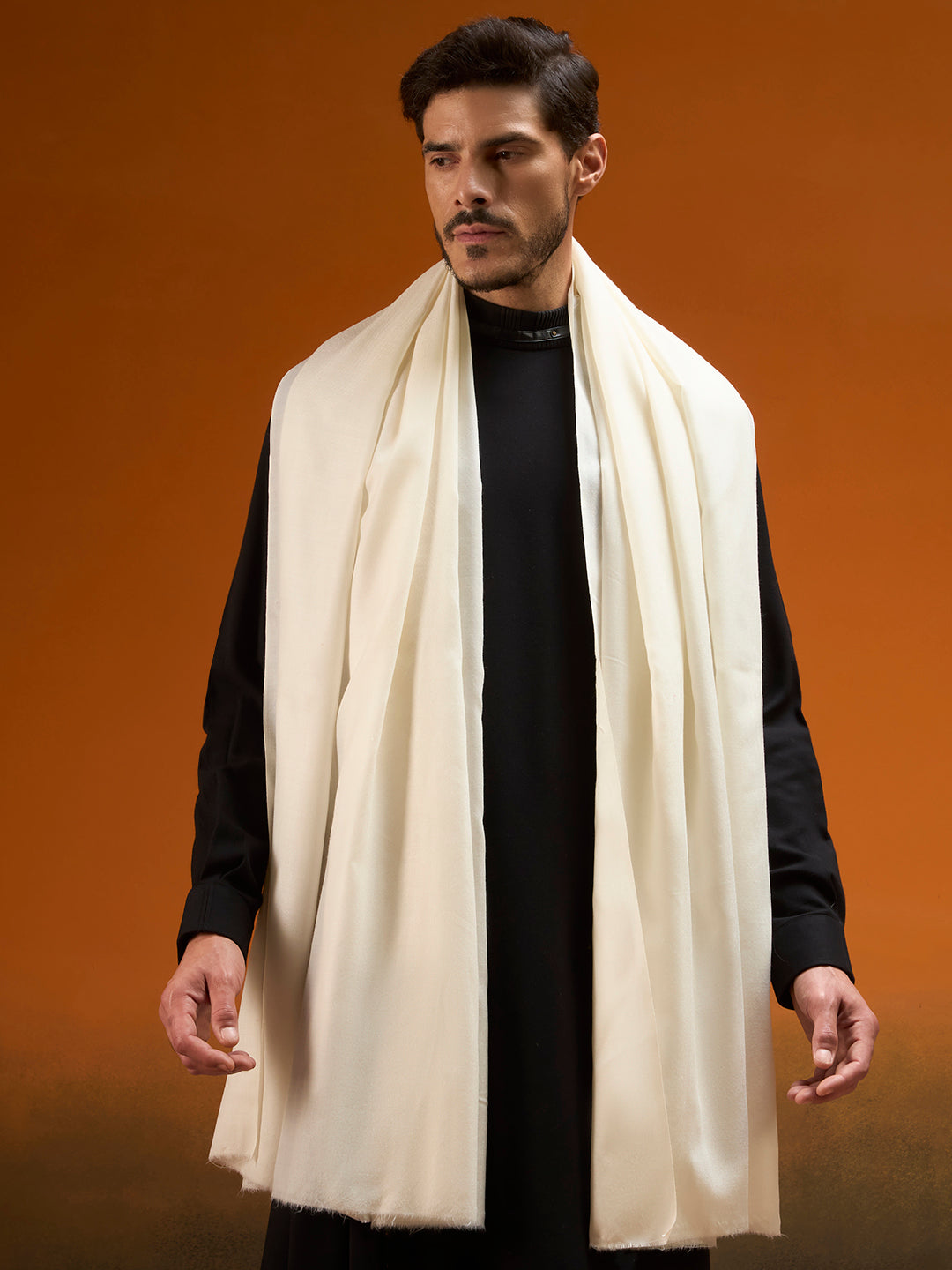 Men Verdant Grace Fine Wool Blend Solid Melange Shawl
