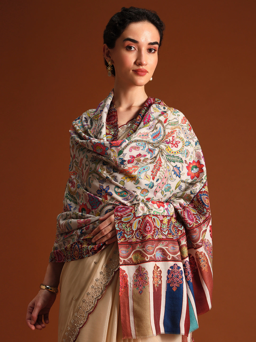 Women Nafees Naqsh Fine Wool Fabric Kalamkari Embroidered Shawl,