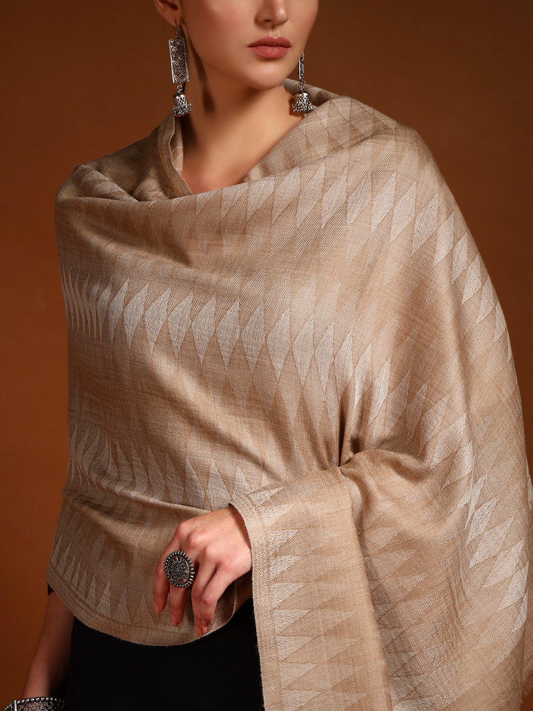 Women 100% Pure Wool Checkered Stole, Sustainable and Natural Fabric (Size 71x203 CM)