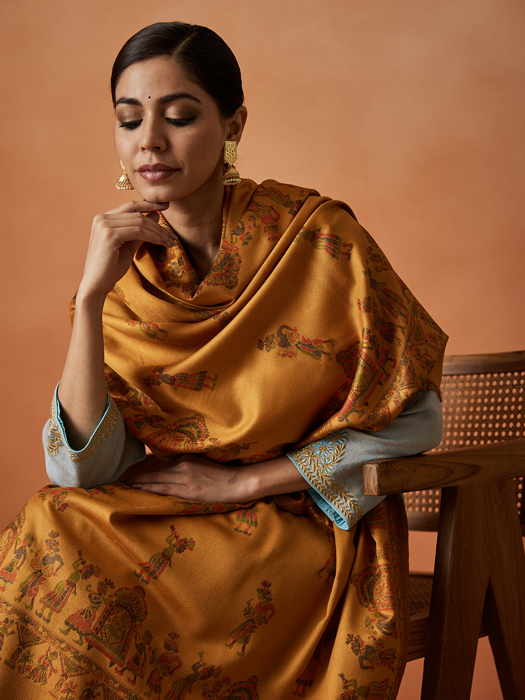 Pashmoda Women Pari mahal Kaani Stole Size:( 71X203 CM)