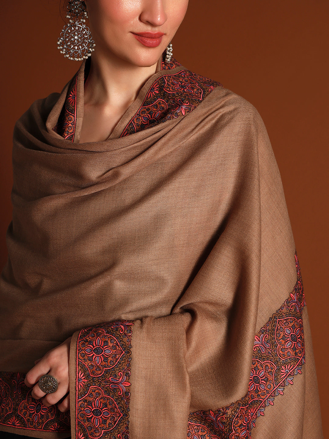 Women Nafāsat Fine Wool Sozni Hand Embroidered Shawl