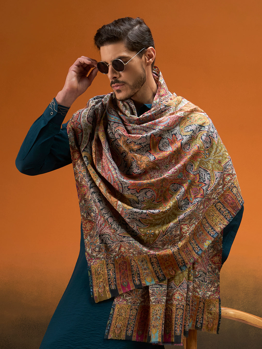 Men Stained Glass Fine Wool Kalamkari Embroidered Shawl
