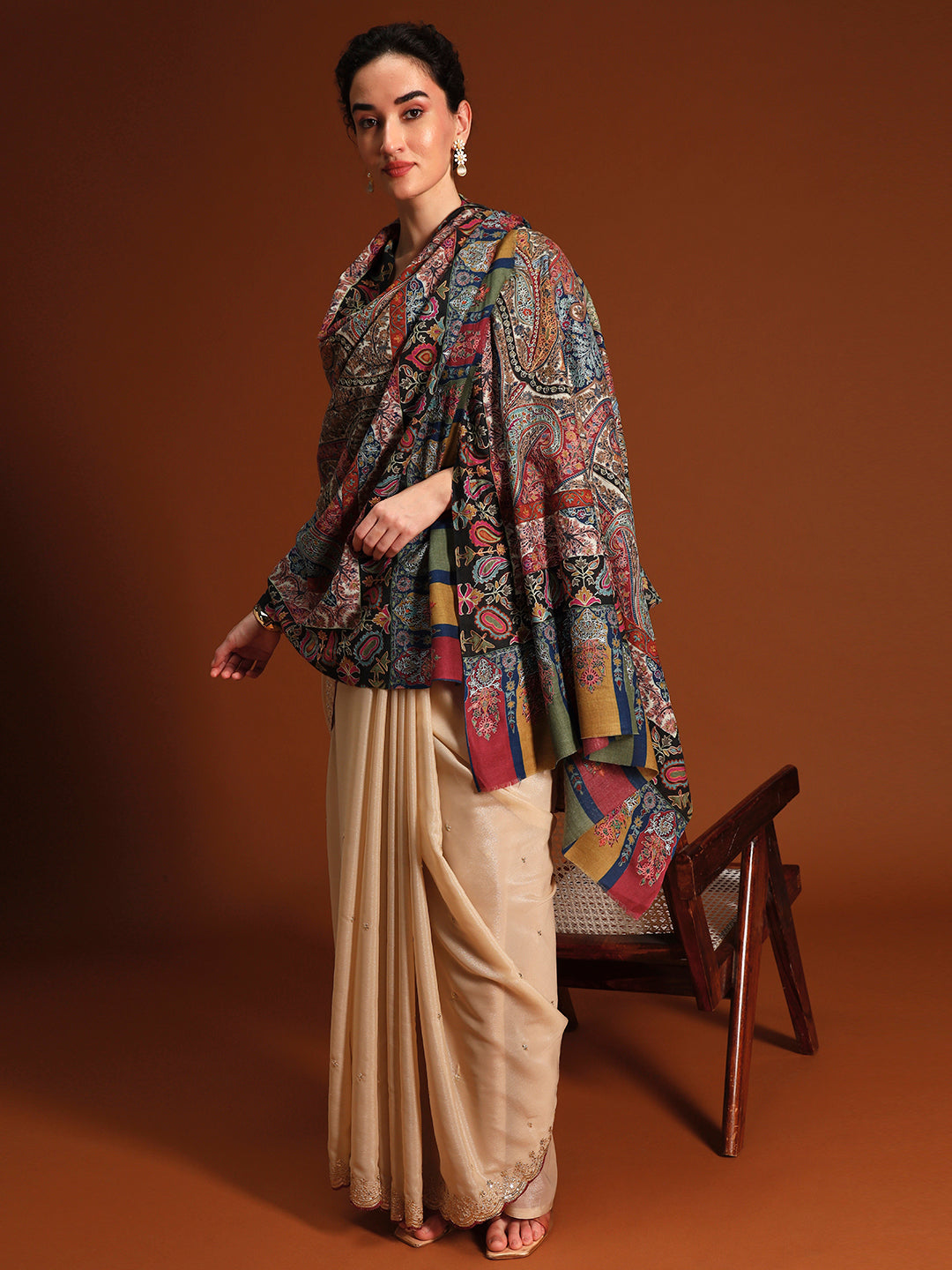 Women Rangrez Fine Wool Fabric Kalamkari Embroidered Shawl