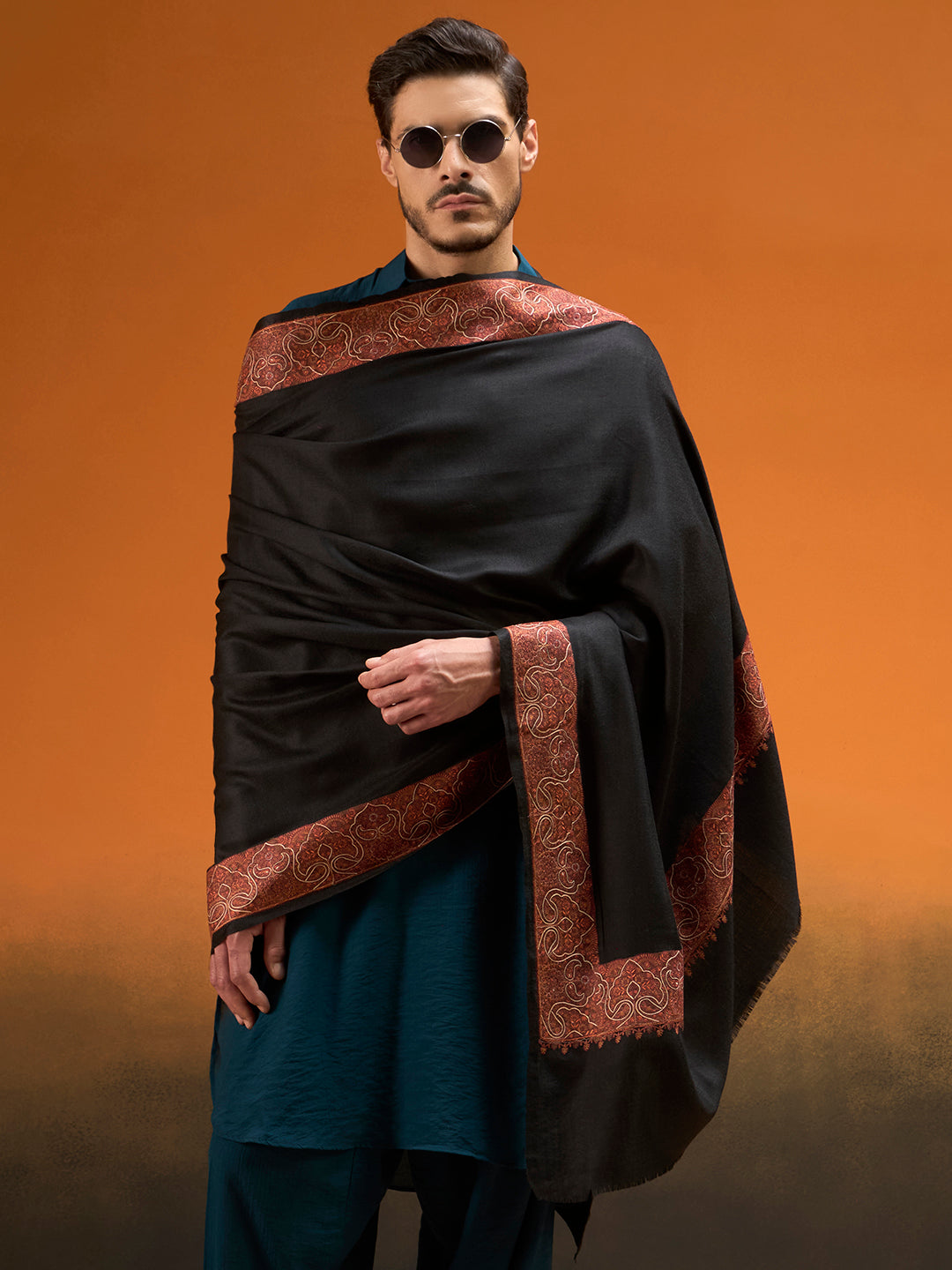 Men Nafeesah Sozni Embroidered Shawl