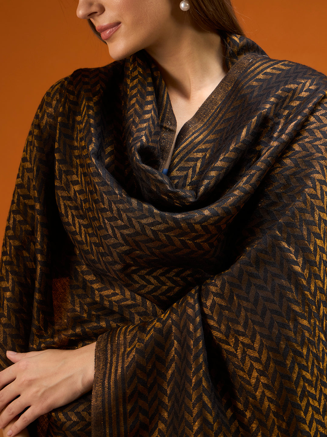 Women Heritage chevron Zari Stole