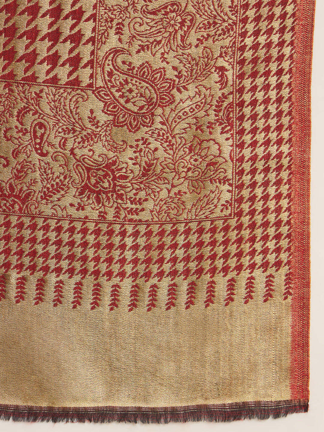Women Royal Zari Elegance Stole