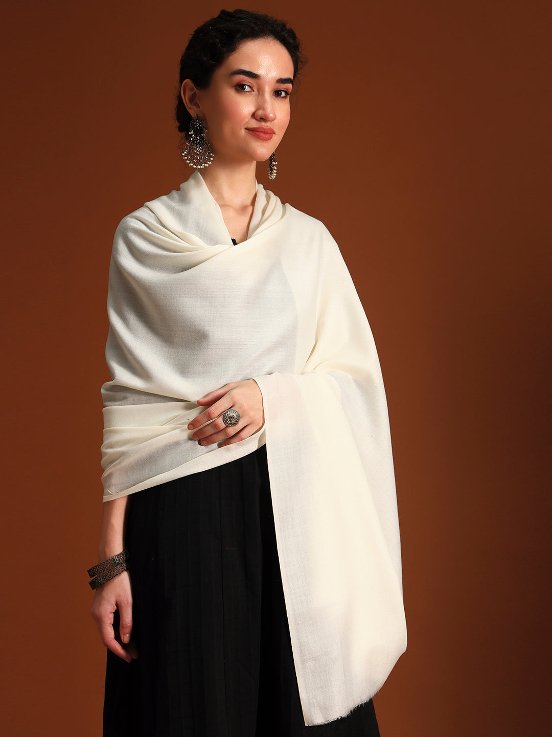 Women Verdant Grace Fine Wool Blend Solid Melange Shawl