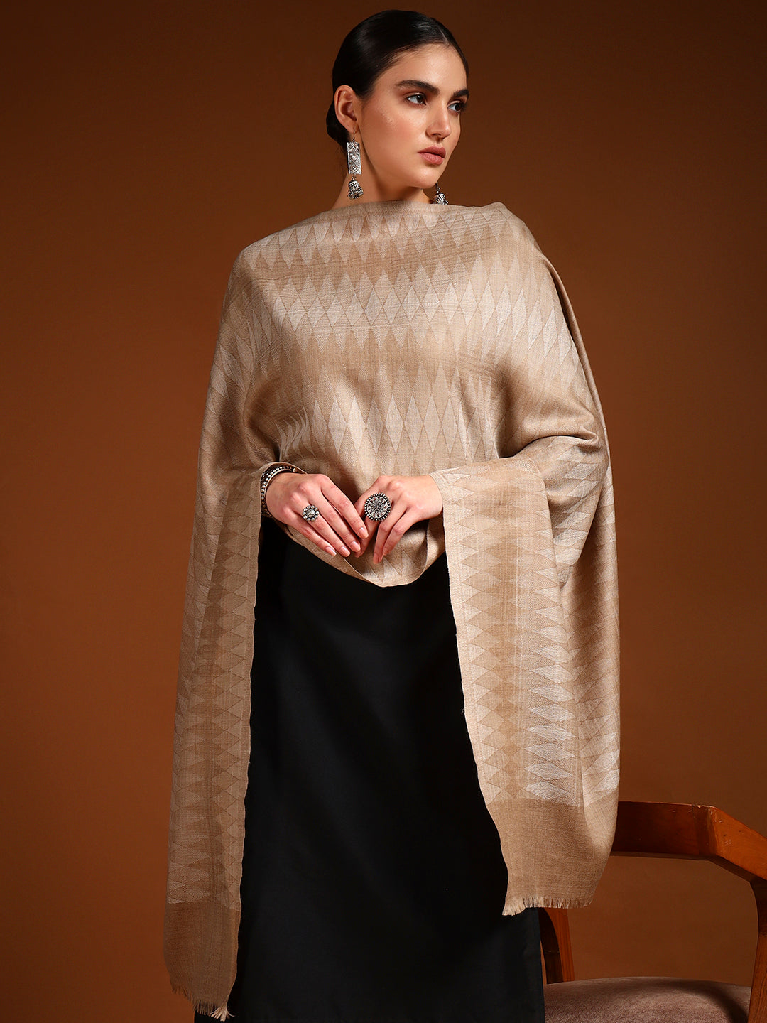 Women 100% Pure Wool Checkered Stole, Sustainable and Natural Fabric (Size 71x203 CM)