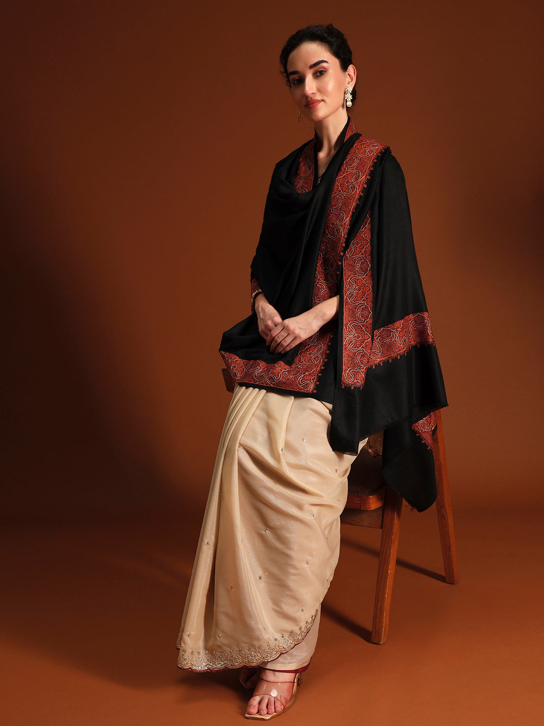 Women Nafeesah Fine Wool Sozni Hand Embroidered Shawl