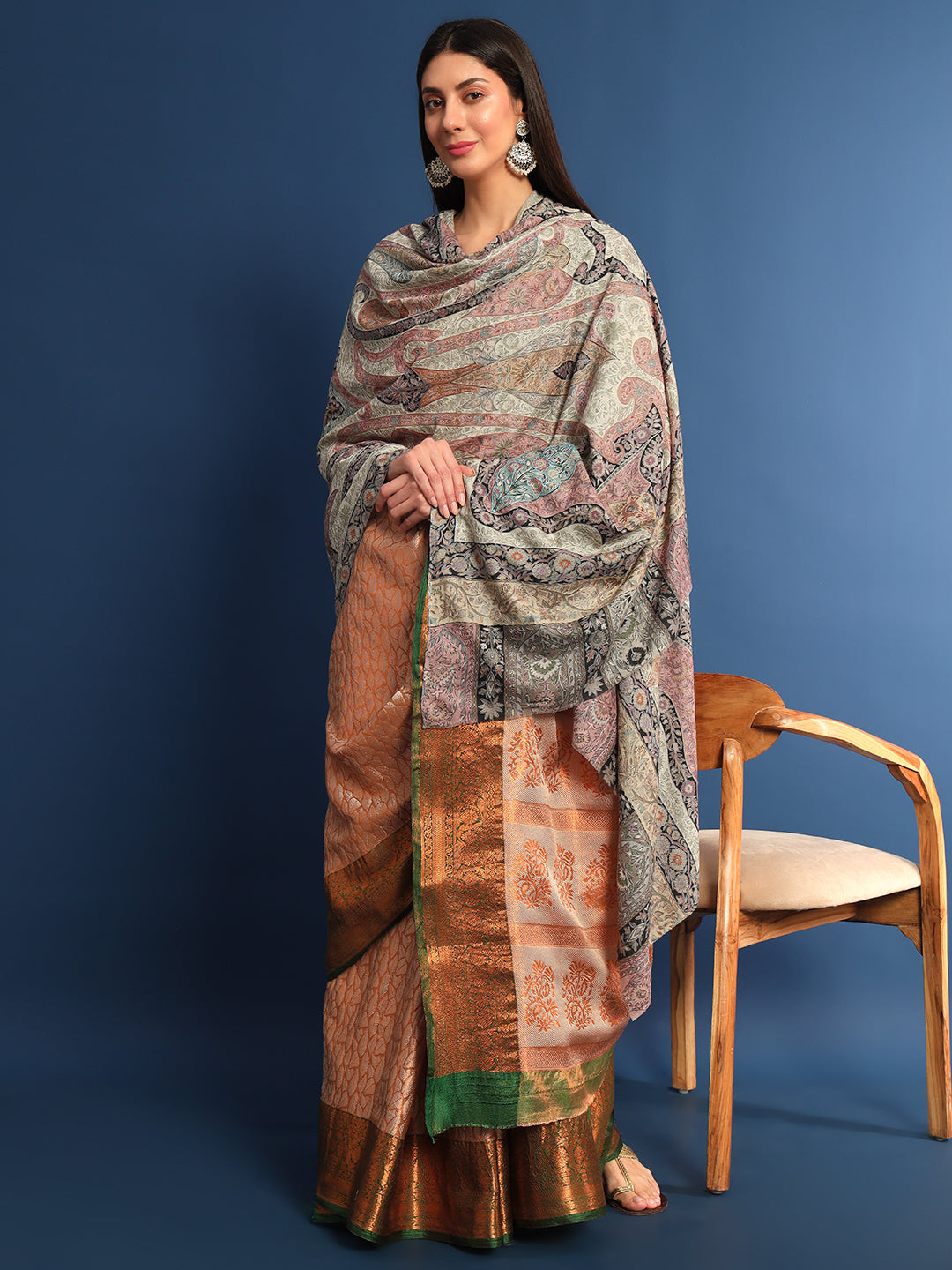 Women Safa Fine Wool Fabric Pashmina Kalamkari Embroidered Shawl (Size: 115x230 CM)