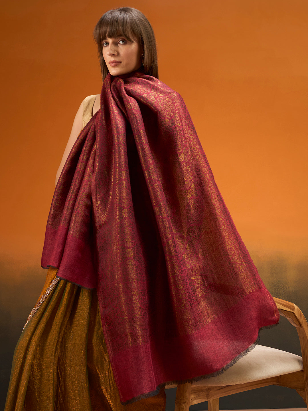 Women Imperial trellis Zari Stole