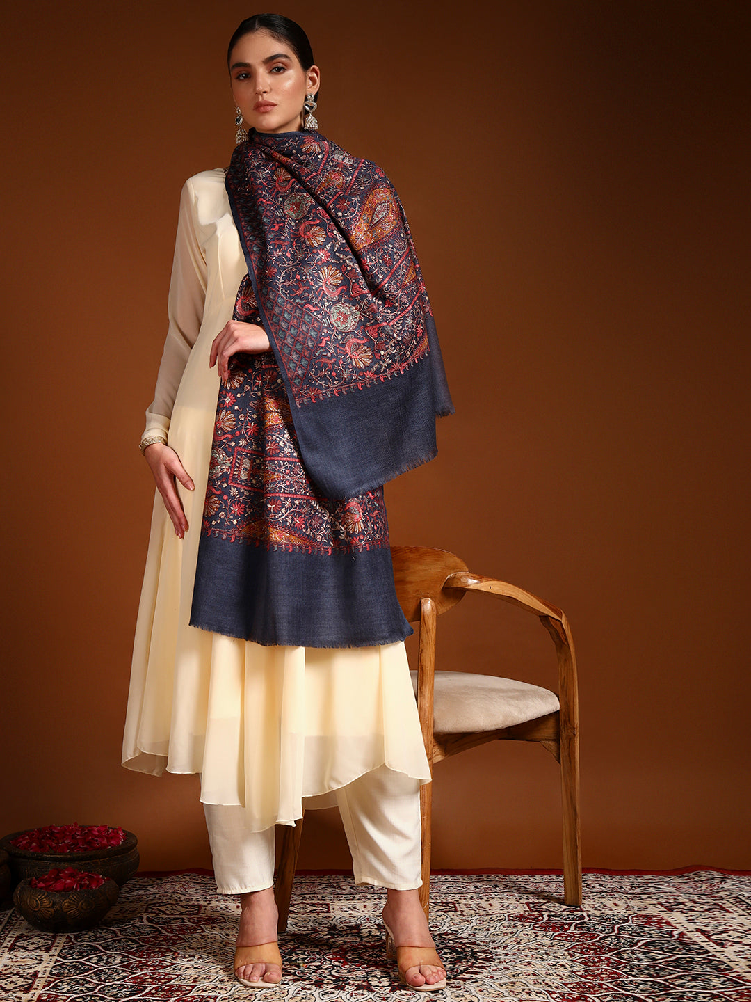 Pashmoda Women Nafeesah 100% Pure Wool Sozni Hand Embroidered Stole (Size-71x203cm)