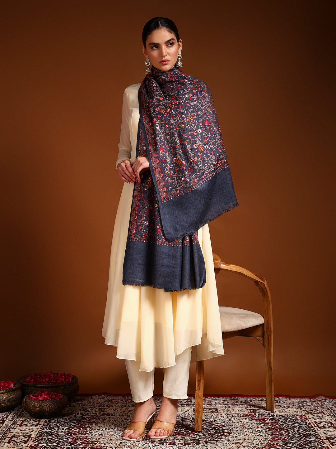 Pashmoda Women Shabnum 100% Pure Wool Sozni Hand Embroidered Stole (Size-71x203cm)