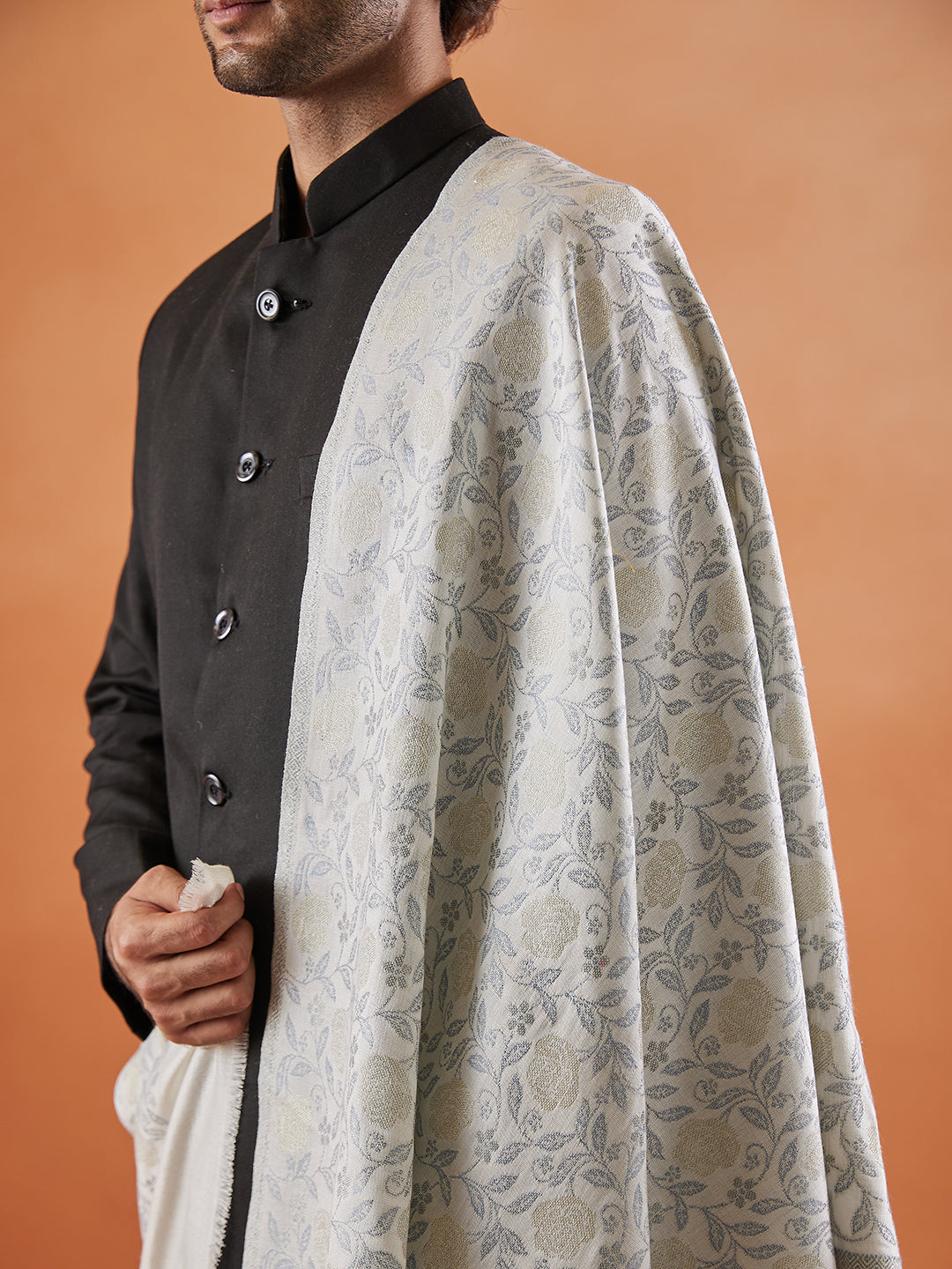 Men Gulnari Kaani Stole (Size 71x203 cm)